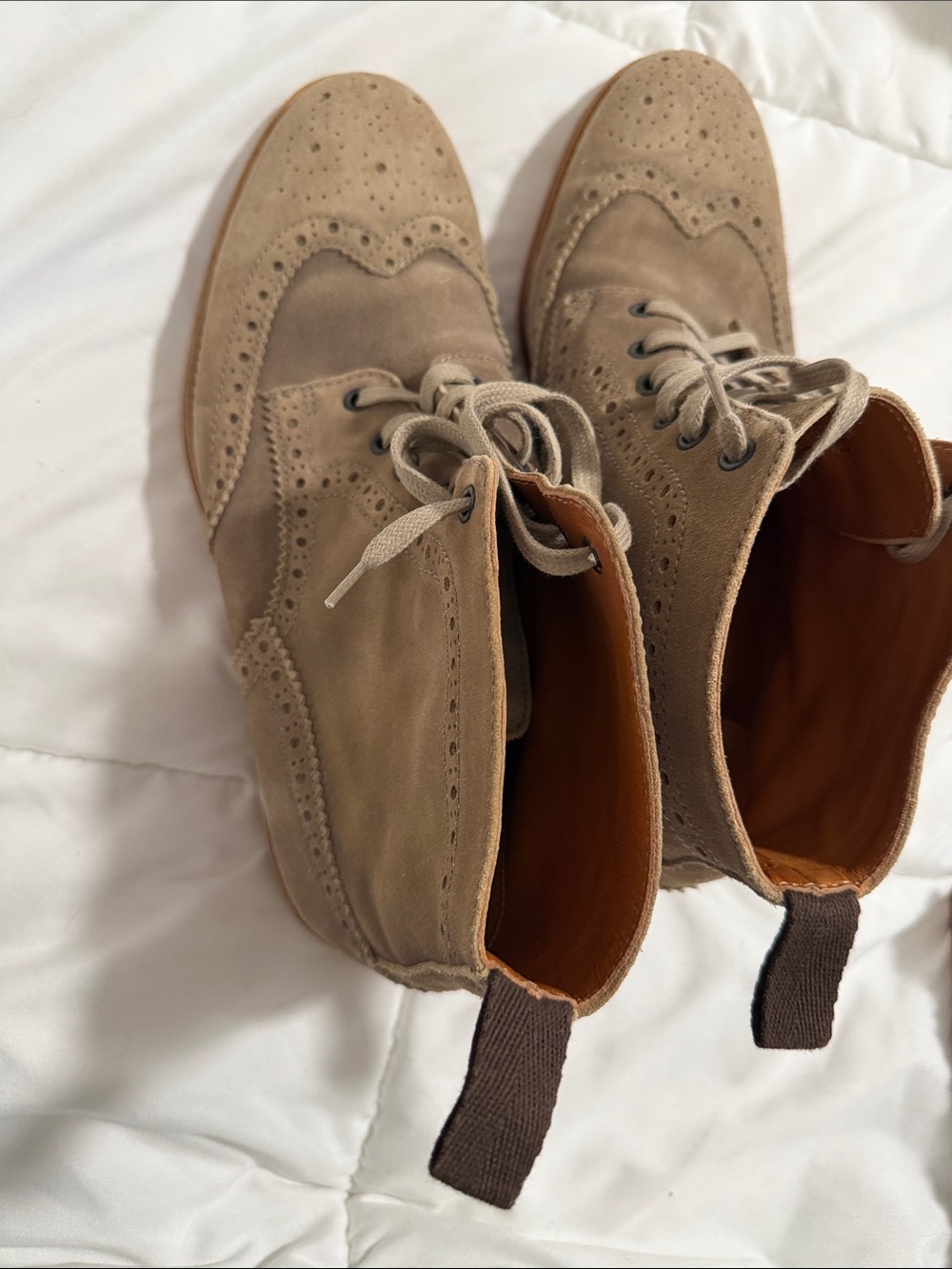 Gordon Rush Tan Suede Chukka Wingtip Boots